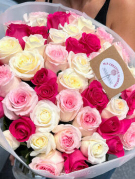 Premium Hot Pink and Hot pink/Pink/White Long Stem Roses 60cm