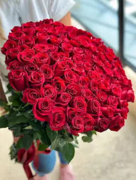 Valentine's Day Long Stem Roses - Choose color and Quantity